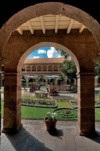 Hotel Monasterio