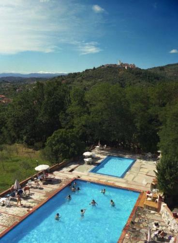 Отель Ippotur Medieval Resort