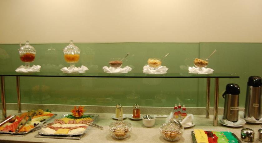 Отель Navegantes Praia Hotel