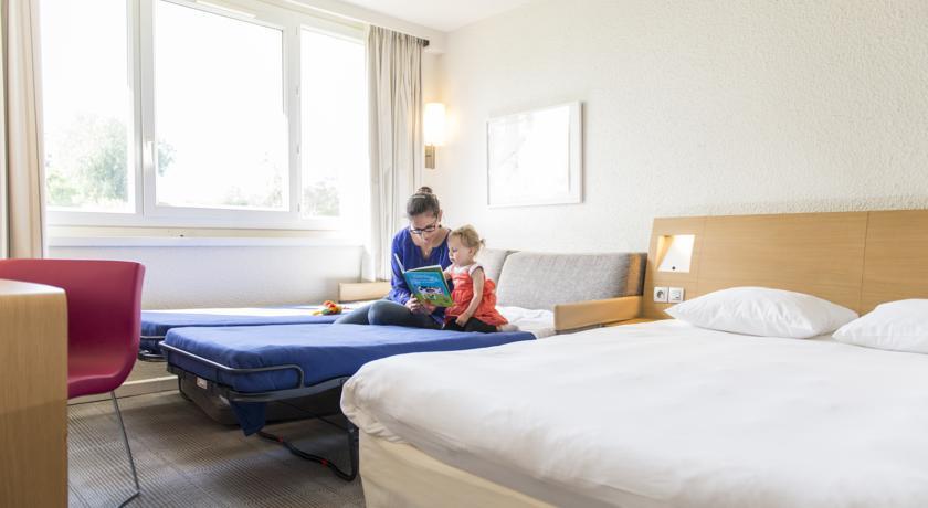 Отель Novotel Le Mans