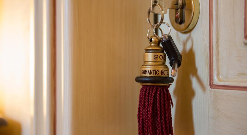 Отель Romantik Hotel Furno
