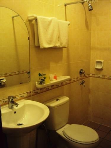Отель Lai Lai Hotel