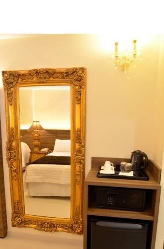 Отель Best Western Premier Majestic Ponta Negra Beach