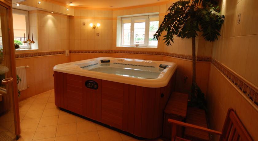 Отель Hotel Cis