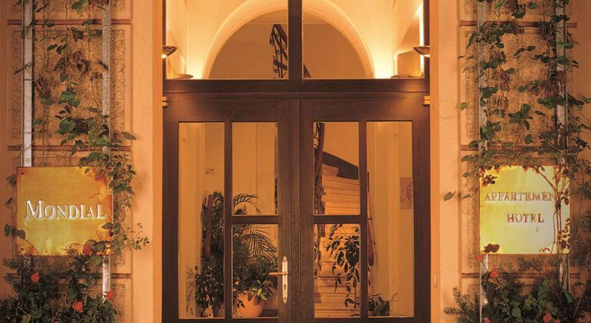 Mondial Apartment Hotel