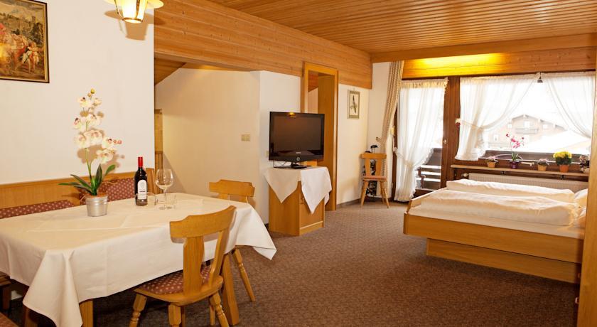 Отель Hotel Löwen