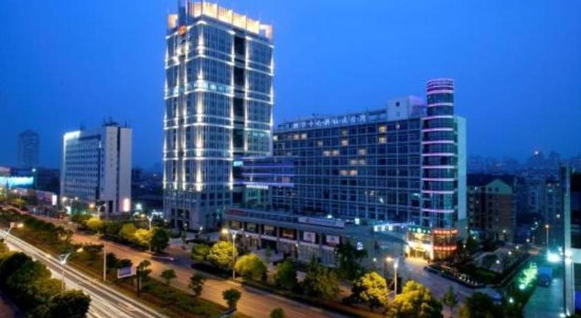 Fortune Plaza Service Apartment