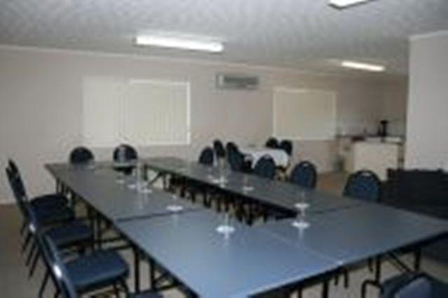 Отель Comfort Inn Kauri Court