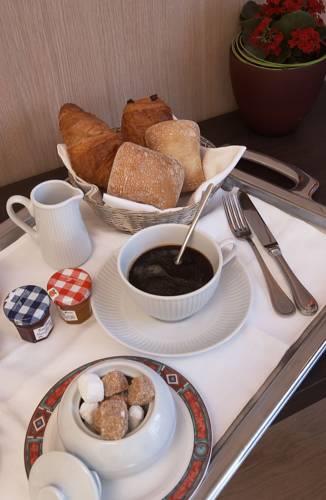 Отель Hôtel Oceania Nantes