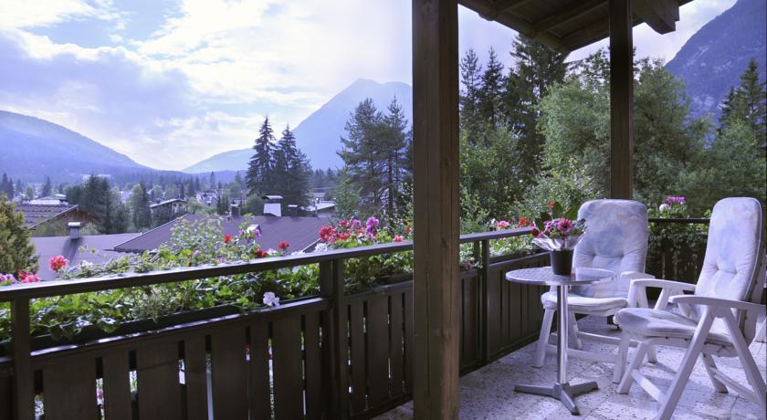 Гостевой дом Hotel Pension Schweizerhof
