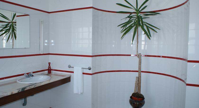 Отель Hotel Praia de Lobos