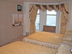 Stretton Hotel