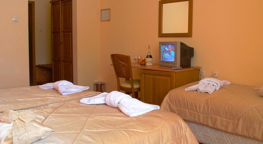 Pirina Club Hotel