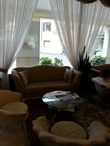 Отель Hotel Elefante
