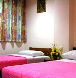 Отель Town Inn Hotel