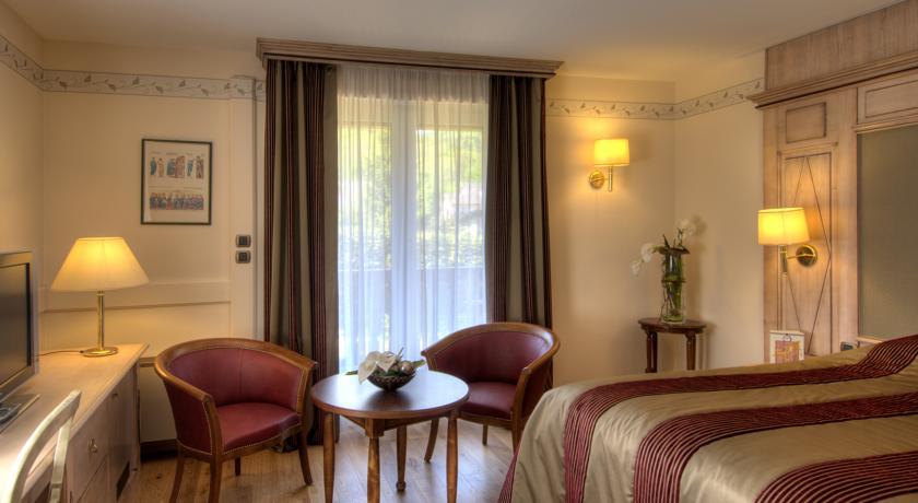 Отель Hostellerie Des Châteaux & Spa