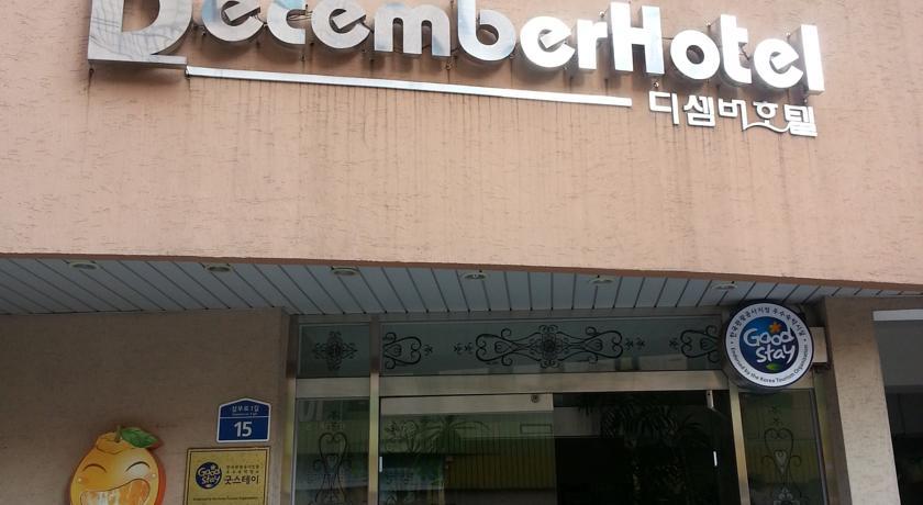 Jeju December Hotel