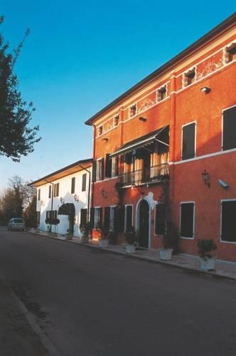 Отель Country Hotel Al Gallo