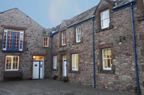 Мини-отель Muncaster Castle's Coachman's Quarters