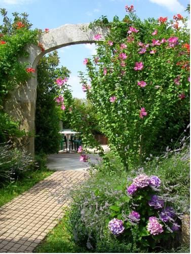 Отель Auberge De La Tomette