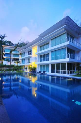 Отель The Trees Club Resort