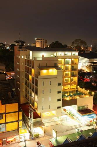 Eastiny Seven Hotel