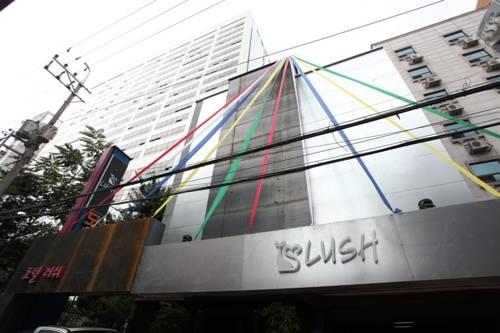 Lush Hotel