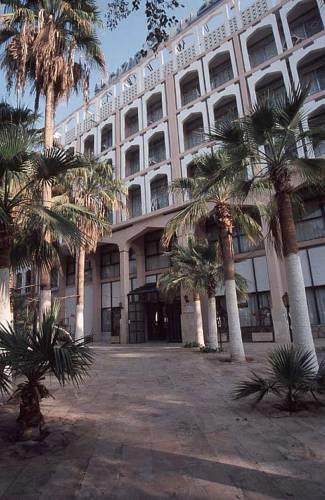 Al Cazar Hotel