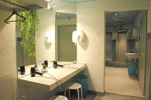 Отель Hotel Alpenroesli