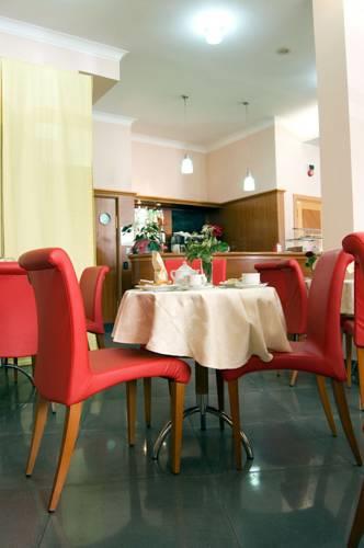 Отель Hotel San Michele