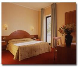 Отель Hotel Lido - Beach and Palace