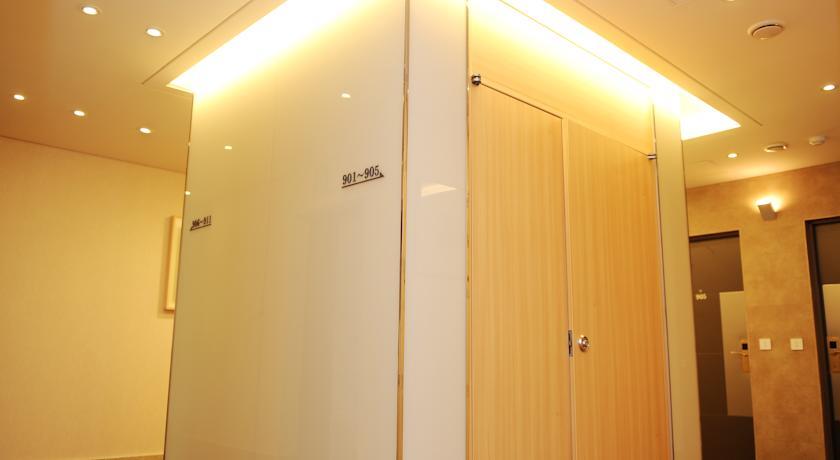 Отель Hotel Skypark Myeongdong 2