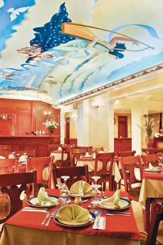 Отель Hotel Castilla Real