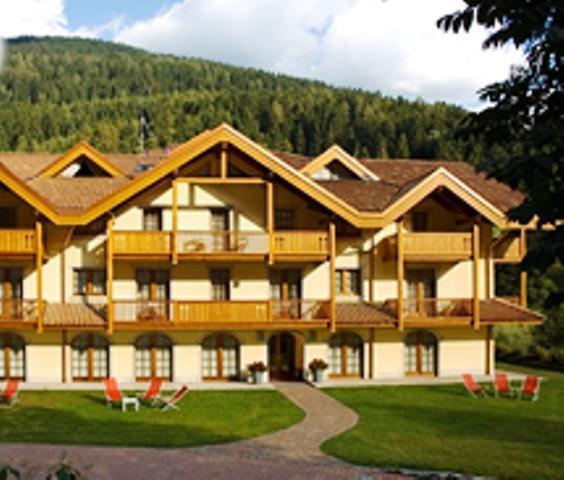 Апартаменты Casavacanze Sporting Residence