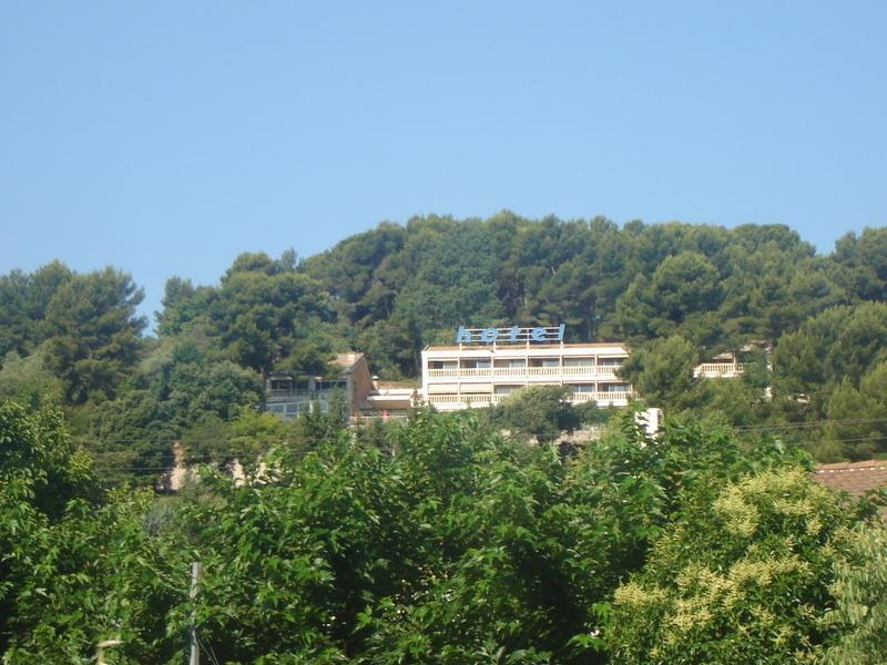 Отель Logis Hotel Le Col De L'ange