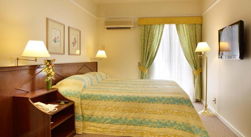 Отель Royal Palm Residence