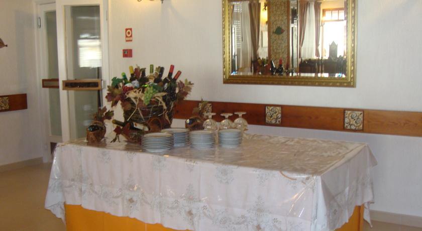 Отель Hotel Santa Rita