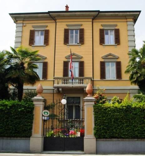 Отель Villa Palmira