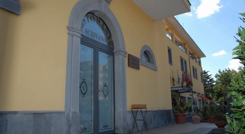 Отель Hotel Scrivano