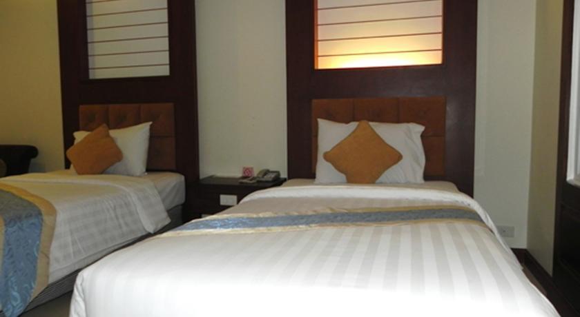Crystal Palace Pattaya