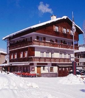Отель Hotel Romana