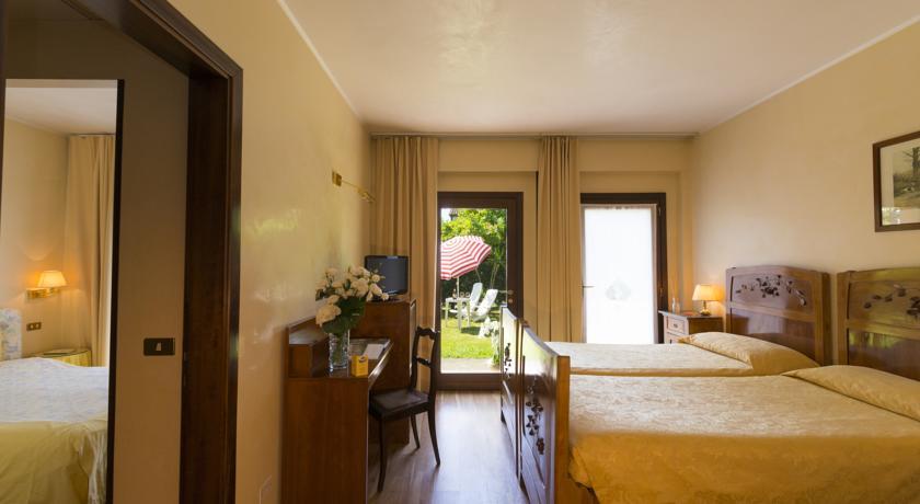 Отель Relais Leon d'Oro