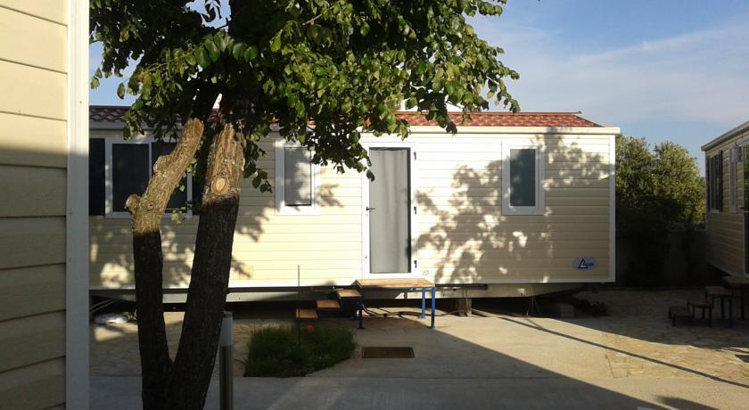 Отель Mobile Houses Bonaca