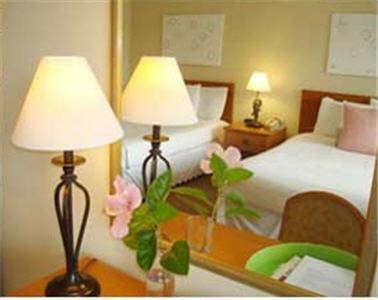 Отель Naples Courtyard Inn