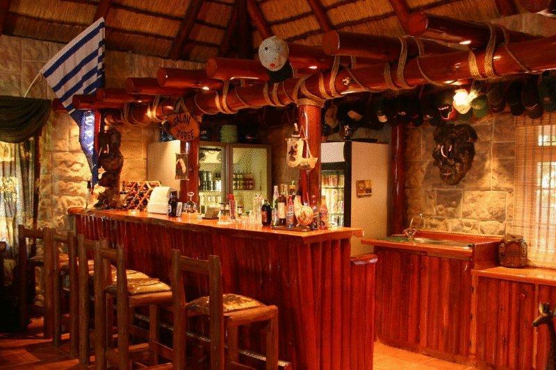 Отель La Rochelle Inn