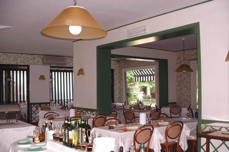 Отель Piccolo Hotel