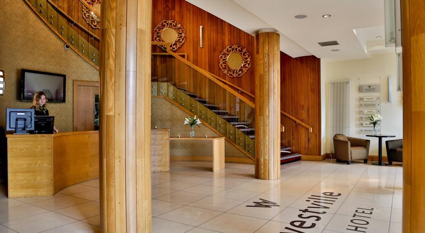 Отель Westville Hotel