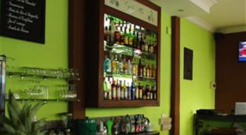 Cyclo Hotel-Bar-Restaurant
