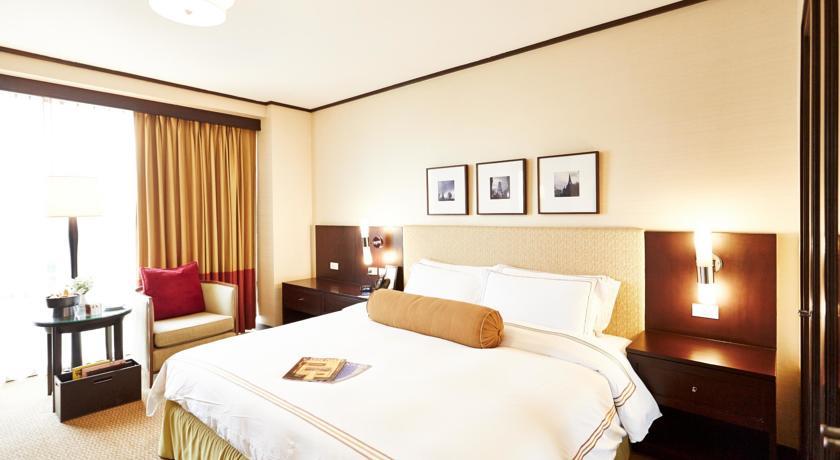 Conrad Bangkok Residences