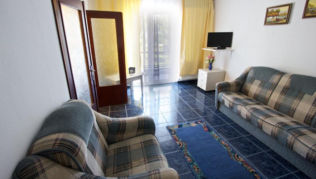 Отель Hotel Central